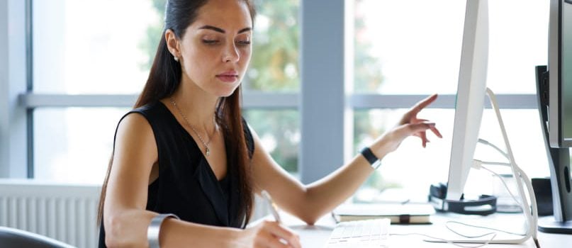 Branding employee implements branding plan for law firms in Chicago